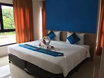 S4 Nai Yang Beach - Near Phuket Airport Hotel