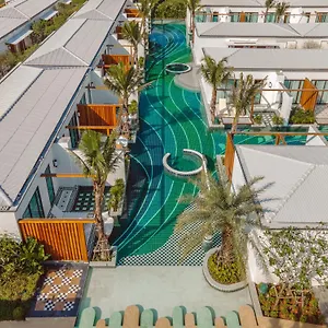 Sugar Marina Resort-lagoon-villas, Naiyang Resort